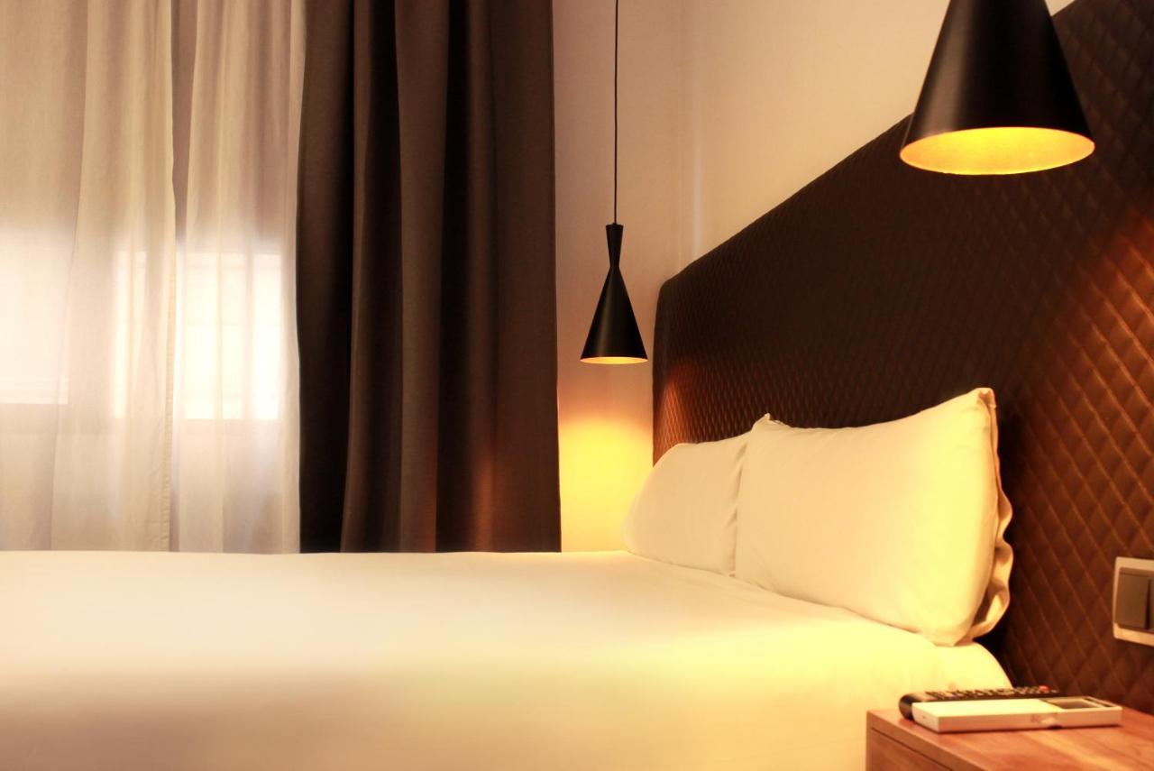 Woohoo Suites Madrid Exterior foto