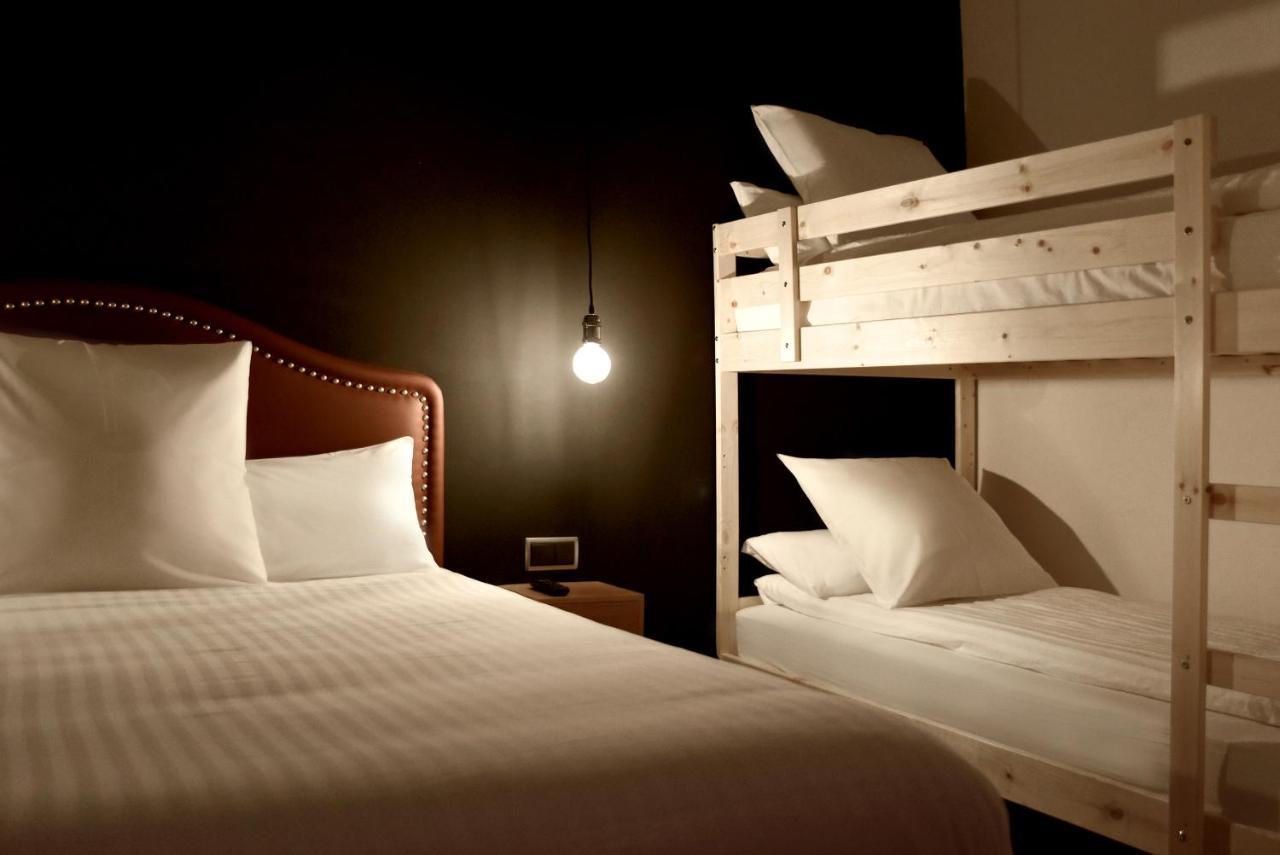 Woohoo Suites Madrid Exterior foto